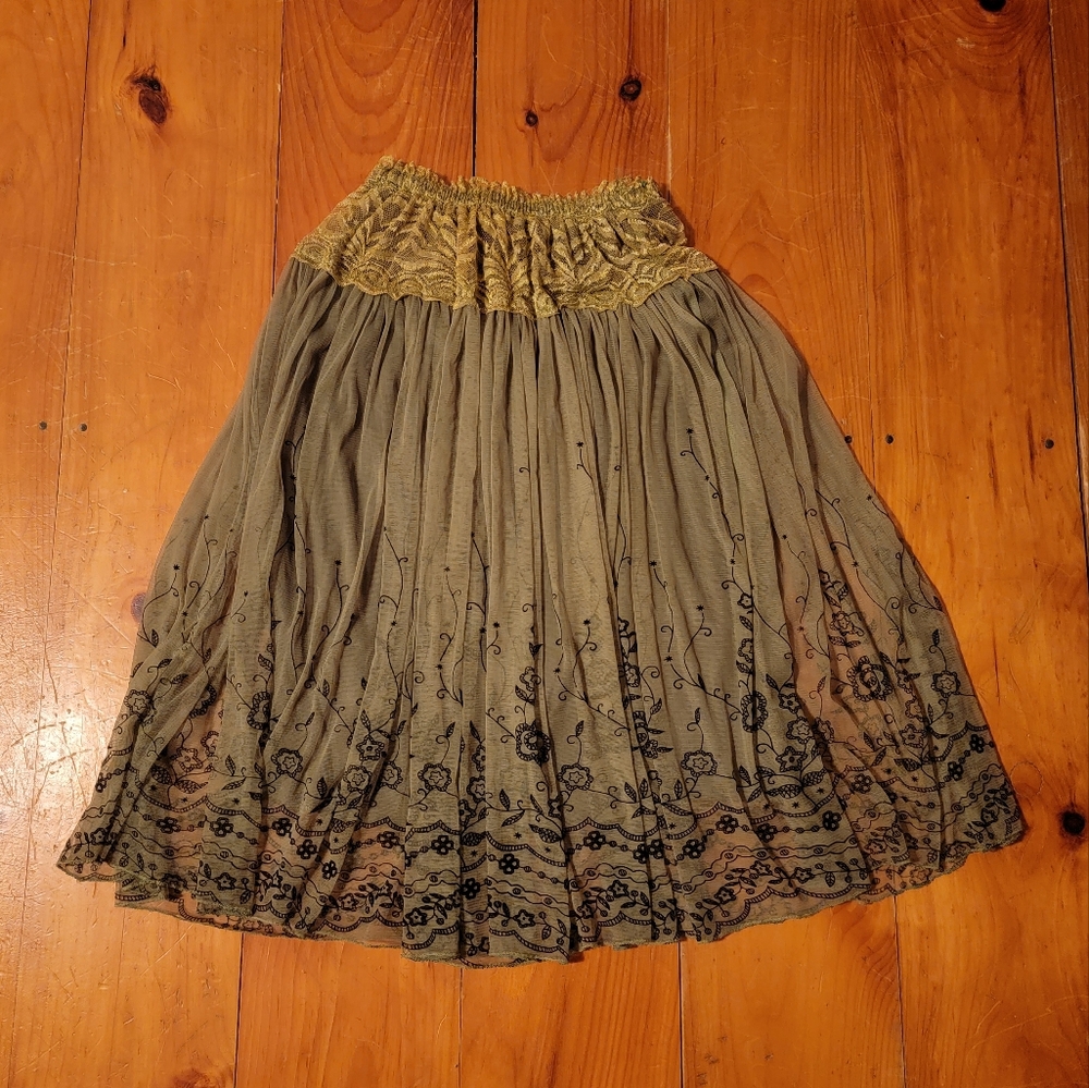 Mexicali Blues Midi Green Floral Lace Skirt